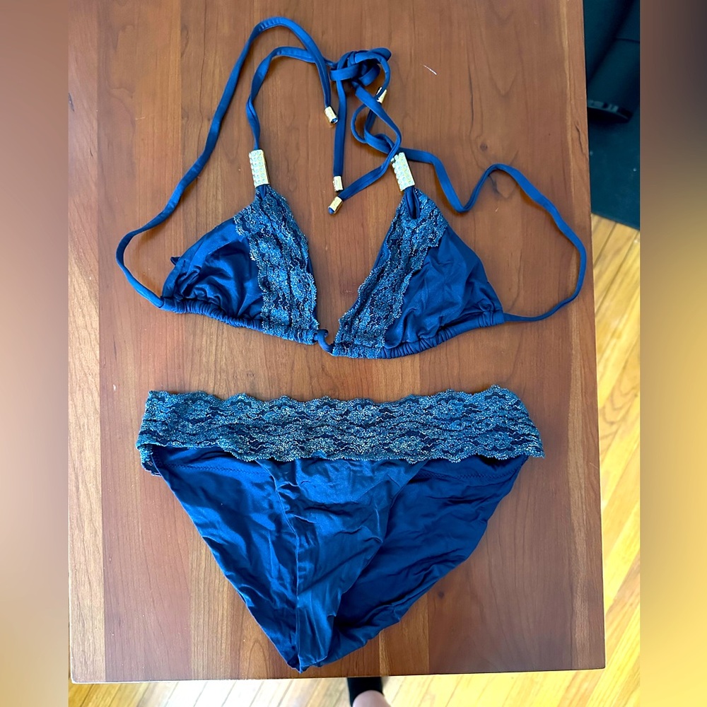 Beach Bunny lady lace bikini EUC